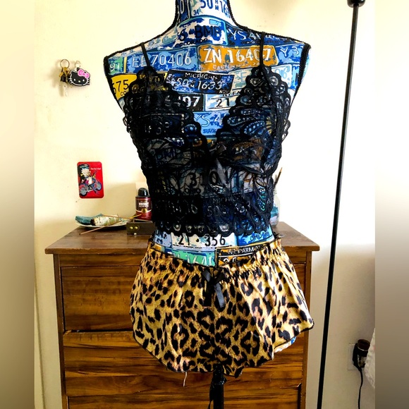 Sexy leopard print lingerie pajamas - Picture 2 of 11